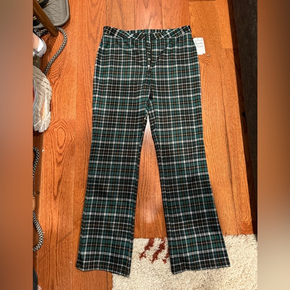 bp Pants - NWT BP Julia Crop Plaid Pants - Green & Black | Size M